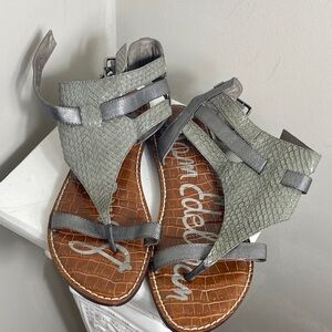 Elegant Gray Leather Sandals